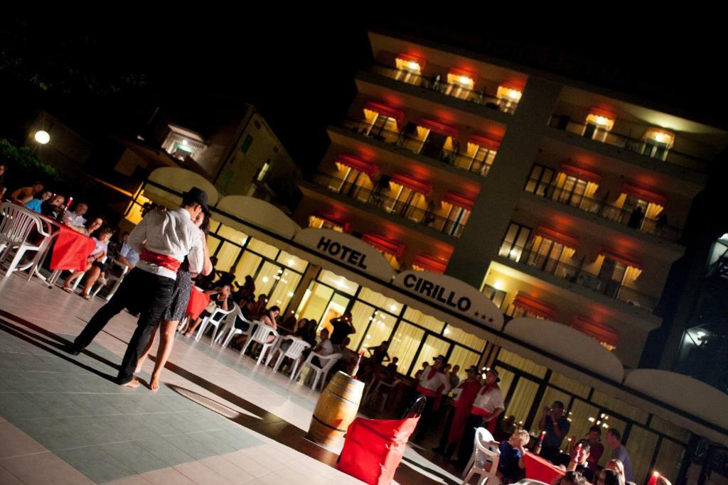 Hotel Cirillo Family Club Сільві-Марина Екстер'єр фото