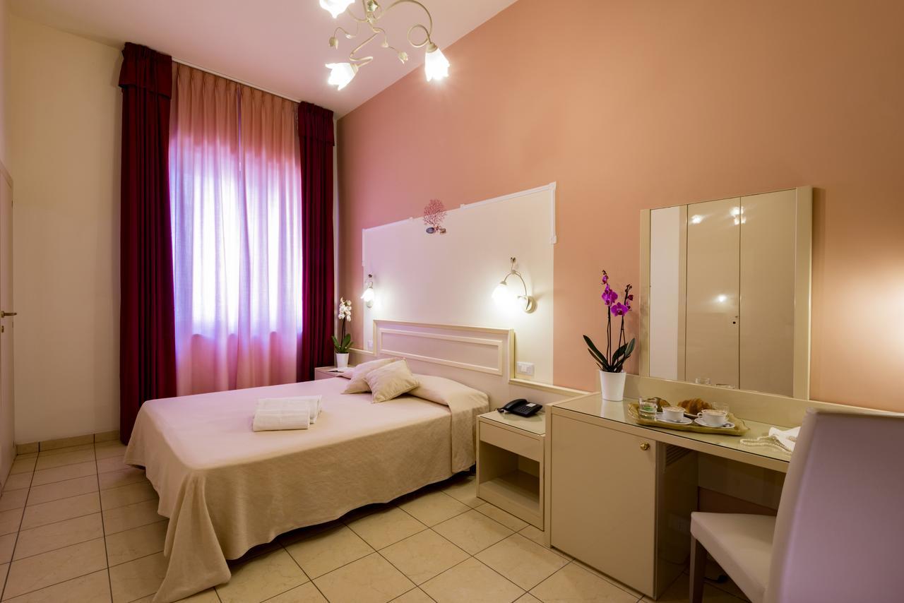 Hotel Cirillo Family Club Сільві-Марина Екстер'єр фото